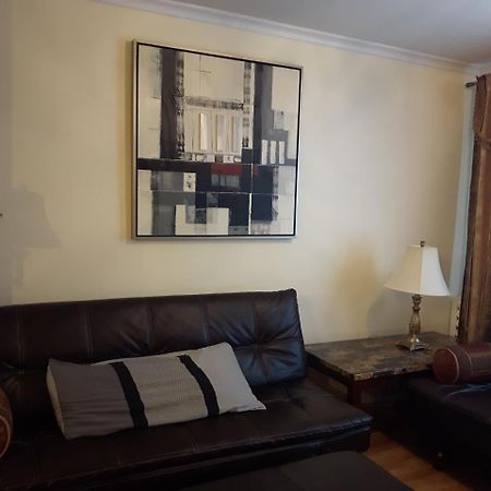 Three Bedroom Holiday Apartment Лонгуил Екстериор снимка