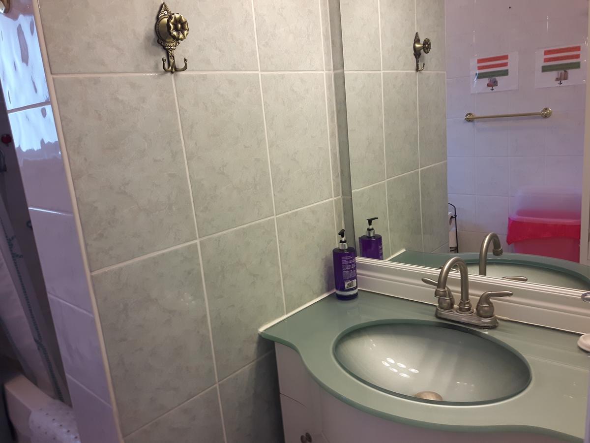 Three Bedroom Holiday Apartment Лонгуил Екстериор снимка