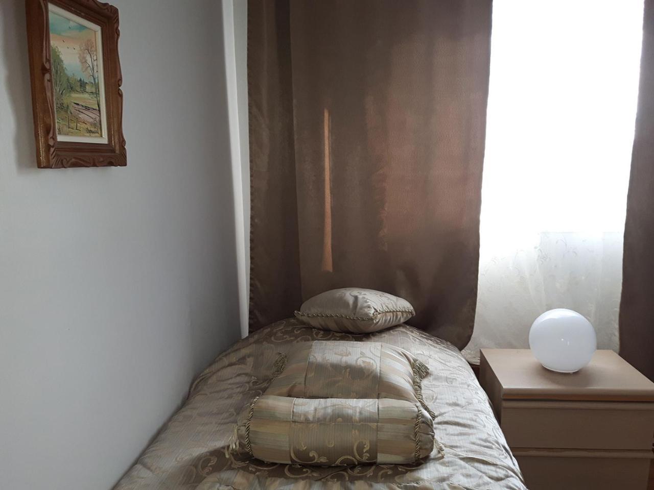 Three Bedroom Holiday Apartment Лонгуил Екстериор снимка